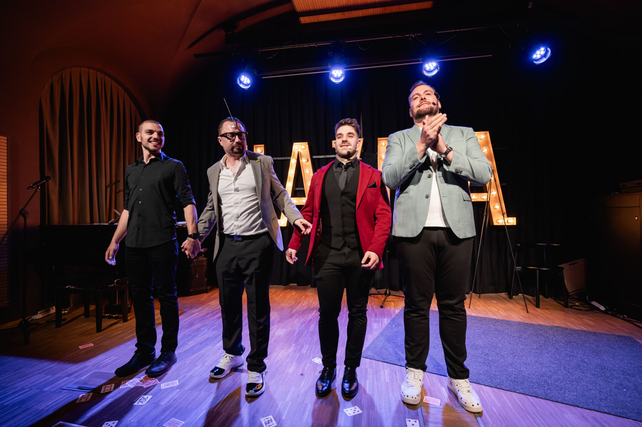 MagicShow (270 of 270)